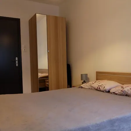 Jean Julien - Le Sancy - Wifi - 2 - 2 Salles D'eau - Rdc - 8 Personnes - Terrasse Apartman *