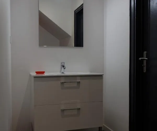 Appartement Jean Julien - Le Sancy - Wifi - 2 - 2 Salles D'eau - Rdc - 8 Personnes - Terrasse